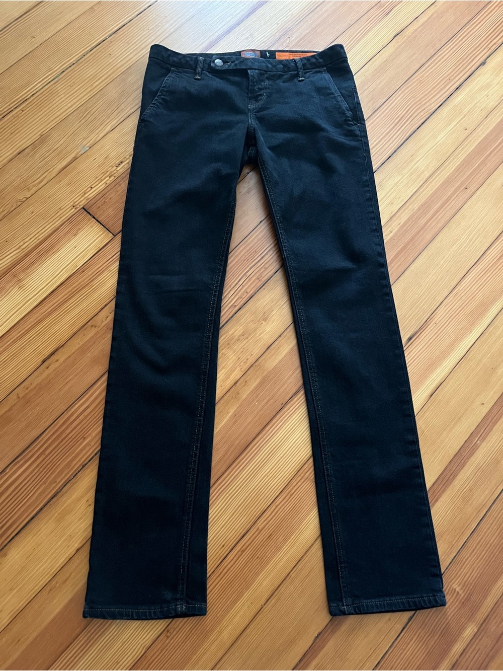 NWOT Dickies Mid Rise Skinny Dark Wash Jeans